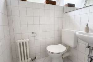Großzügige 3-Zimmer-Wohnung mit zwei Balkonen und zwei Tiefgaragenstellplätzen – Die vollständige Adresse der Immobilie erhältst du vom Anbieter., 40474 Golzheim, Düsseldorf – Vorschaubild 8