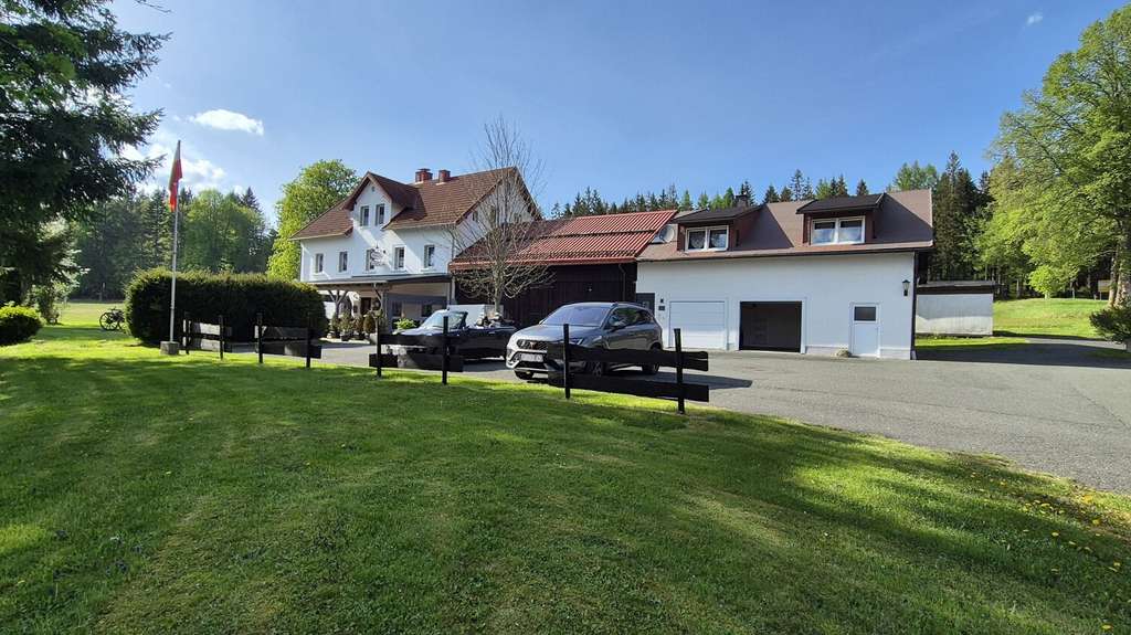 Immobilie in Warmensteinach - Idyll im Fichtelgebirge mit umfangreichen Nutzungsmöglichkeiten - Bild 0