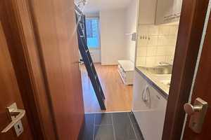 Möblierte 1-Zimmer-Wohnung im Univiertel, gegenüber Hauptmensa / C.A.R.L. – Turmstraße 16 b, 52072 Aachen – Vorschaubild 2