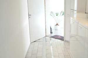 * Eleganter Lifestyle auf 2 Etagen mit Dachterrasse und 2 Stellplätzen * – Die vollständige Adresse der Immobilie erhältst du vom Anbieter., 71229 Leonberg – Vorschaubild 10