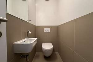 Platz, Platz, und noch mehr Platz - Offene und helle 3 Zimmer Wohnung mit Balkon – Die vollständige Adresse der Immobilie erhältst du vom Anbieter., 70182 Dobel, Stuttgart – Vorschaubild 9