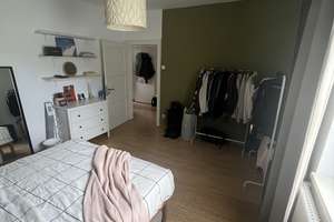 helle 2 Zimmer Wohnung unterhalb des Lipper Hellwegs – Die vollständige Adresse der Immobilie erhältst du vom Anbieter., 33605 Stieghorst, Bielefeld – Vorschaubild 4