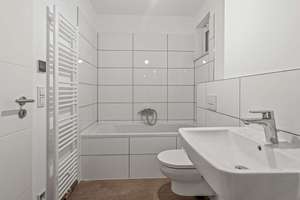 Moderne Architektur trifft Wasserlage: 4 Zimmer, Terrasse und perfekte Infrastruktur – Die vollständige Adresse der Immobilie erhältst du vom Anbieter., 14467 Nördliche Innenstadt, Potsdam – Vorschaubild 18