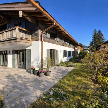 Exklusive Erdgeschosswohnung mit separatem Hobbybereich – Wohnen auf höchstem Niveau