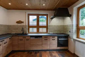 Einzigartiges Landhaus mit Einliegerwohnung, großem Garten und Bergblick – Miesbach (Kreis) – Vorschaubild 14