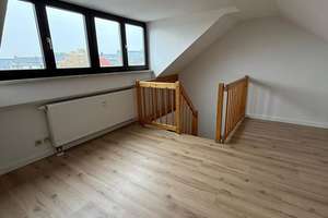 Große 3-Zimmer Maisonette mit Einbauküche, zwei Bädern, Stellplatz und Laminat in ruhiger Lage! – Die vollständige Adresse der Immobilie erhältst du vom Anbieter., 9130 Sonnenberg, Chemnitz – Vorschaubild 4