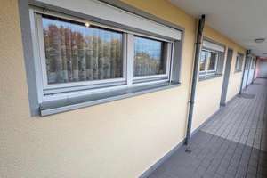 Helle 3-Zimmer-Wohnung mit Einbauküche und Loggia  in Leverkusen-Steinbüchel mit 79 m² – Stefan-Zweig-Straße 4, 51377 Steinbüchel, Leverkusen – Vorschaubild 4
