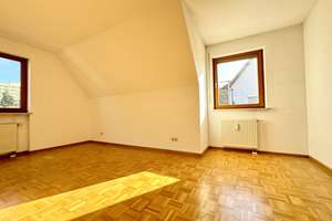 Schöne 3-ZKB-Wohnung mit West-Loggia und eigenem Garten in Haunstetten - mit Ausbau bis zu 5 Zimmer – Die vollständige Adresse der Immobilie erhältst du vom Anbieter., 86179 Haunstetten-West, Augsburg – Vorschaubild 12