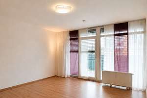 Düsseldorf-Lichtenbroich: 2-Zimmer-Wohnung mit Balkon & Blick auf den Düsseldorfer Fernsehturm – Buchholzer Weg 3, 40472 Lichtenbroich, Düsseldorf – Vorschaubild 4