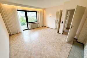Solides Sanierungsobjekt mit Potenzial: Zweifamilien-Doppelhaushälfte in Toplage von Eschborn! – Main-Taunus-Kreis – Vorschaubild 5