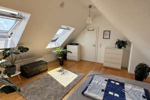 Möbliertes Zimmer in toller  2er-WG (120 m²) mit Balkon in zentraler Lage  – Die vollständige Adresse der Immobilie erhältst du vom Anbieter., 40476 Derendorf, Düsseldorf – Vorschaubild 11