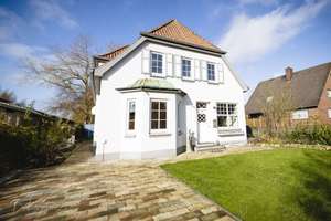 Historisches Einfamilienhaus in idyllischer Lage an der Wurster Nordseeküste! Provisionsfrei! – Poststraße 34, 27639 Dorum – Vorschaubild 1