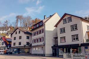Innerstädtisches Wohn-/Geschäftshaus + Kapitalanlage +