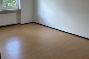 Erstbezug nach Kernsanierung - Barrierearme 3 Zimmer Wohnung mit Einbauküche – Sonnenstraße 21, 97834 Birkenfeld – Vorschaubild 5