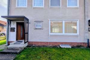 Attraktives Reihenendhaus in ruhiger Lage mit Garten und separater Garage  ! ! ! – Zwölfackerweg  13, 38229 Gebhardshagen, Salzgitter – Vorschaubild 5