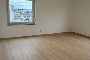 Gepflegte, renovierte 4-Zimmer-Wohnung in zentraler Lage von Heilbronn-Böckingen – Die vollständige Adresse der Immobilie erhältst du vom Anbieter., 74080 Böckingen, Heilbronn – Vorschaubild 12