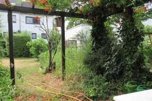 Familienfreundliches Reihenmittelhaus mit Garten, Balkon und Garage! – Die vollständige Adresse der Immobilie erhältst du vom Anbieter., 70378 Neugereut, Stuttgart – Vorschaubild 3