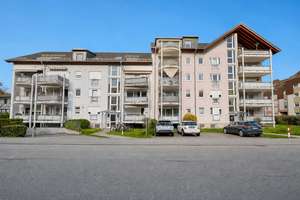 Zum Verkauf: helle 2 Zimmer-Wohnung mit Balkon und TG-Stellplatz in Waldkirch – Die vollständige Adresse der Immobilie erhältst du vom Anbieter., 79183 Waldkirch – Vorschaubild 11