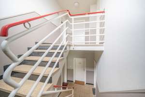 Für Handwerker: Sanierungsbedürftige Dachgeschosswohnung mit & 45 m² Nutzfläche – Düsseldorf-Heerdt – Krefelderstraße 52, 40549 Heerdt, Düsseldorf – Vorschaubild 12