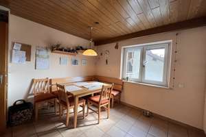 gepflegtes 2 Fam. Haus mit Garagen und Büro – Die vollständige Adresse der Immobilie erhältst du vom Anbieter., 94060 Pocking – Vorschaubild 7