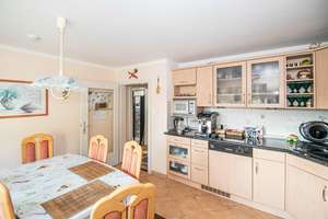 Einfamilienhaus mit gepflegtem Garten, Terrasse und Brunnenwasser-Genuss – Die vollständige Adresse der Immobilie erhältst du vom Anbieter., 93413 Cham – Vorschaubild 26