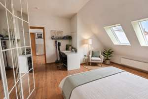 Lichtdurchflutete 3,5-Zimmer-Wohnung in Stuttgart Mitte mit Balkon – 70178 Rathaus, Stuttgart – Vorschaubild 11