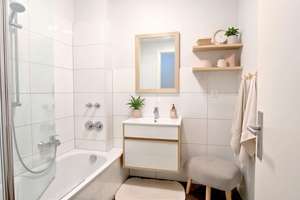 Eppendorf | 3-Zimmer | modernisiert | großer Balkon | Fahrstuhl | Energieklasse "C" | TG-Stellplatz – Die vollständige Adresse der Immobilie erhältst du vom Anbieter., 20251 Hoheluft-Ost, Hamburg – Vorschaubild 6