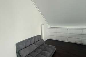 Funktionales Familienhaus mit moderner Architektur und Pool – Die vollständige Adresse der Immobilie erhältst du vom Anbieter., 86441 Zusmarshausen – Vorschaubild 11
