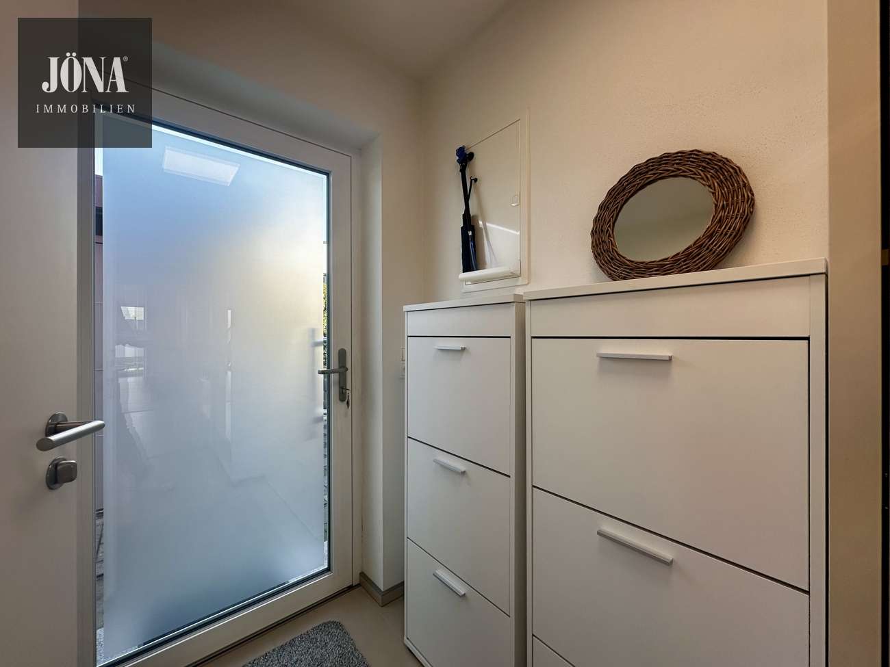 Immobilie in Himmelkron - Ein außergewöhnliches Wohnkonzept – klar, hochwertig, auf einer Ebene - Bild 7