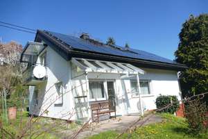EFH in Grünwettersbach mit Südosthanglage, neues Dach, Wärmepumpe und Photovoltaik mit Speicher – Pfeilerweg 10, 76228 Grünwettersbach, Karlsruhe – Vorschaubild 5