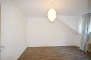 Ein Traum in KR-Uerdingen: sanierte 2-Zimmer-Wohnung mit großem West Balkon, EBK u. Garage – Bergstr. 62, 47829 Uerdingen, Krefeld – Vorschaubild 18
