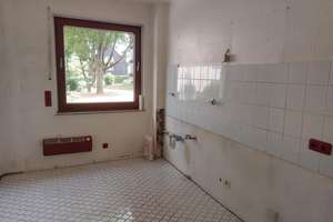 ** Geräumige 3,5 Zimmer Erdgeschosswohnung in ruhiger Wohnlage ** – Hangohrstraße 8, 45279 Freisenbruch, Essen – Vorschaubild 3
