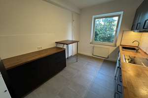 Renovierte 2-Zimmer-1. OG-Wohnung in Köln-Holweide Bezugsfrei ab 01.10.2026 – Bergisch Gladbacher Straße 550, 51067 Holweide, Köln – Vorschaubild 4