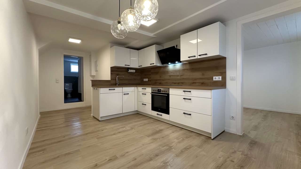 Immobilie in Dornburg - Modernisiertes Reiheneckhaus mit Garten, Garage und Einligerwohnung in Frickhofen - Bild 1