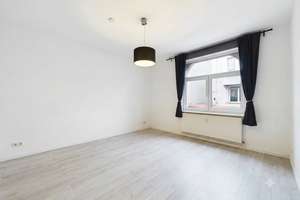 3-Zimmer-Wohnung mit Einbauküche in Stuttgart-Zuffenhausen – Langobardenstraße 3, 70435 Zuffenhausen-Hohenstein, Stuttgart – Vorschaubild 2