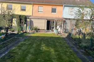 Familien aufgepasst: Reihenhaus mit ausgebautem Dach sucht neue Eigentümer – Karlsruhe – Vorschaubild 2