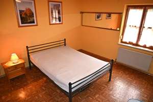 Gemütliches Familienhaus mit Einliegerwohnung im Grünen! – Die vollständige Adresse der Immobilie erhältst du vom Anbieter., 94104 Witzmannsberg – Vorschaubild 4