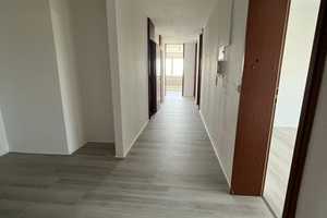 Großzügige 4,5-Zimmer-Wohnung in attraktiver Lage – Reutlingen (Kreis) – Vorschaubild 10