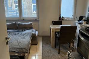 Helle 19 m² Wohnung im 3. OG mit Aufzug in Köln Altstadt-Nord – Blumenthalstraße 83, 50668 Neustadt/Nord, Köln – Vorschaubild 2