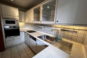 Helles ruhiges Eckhaus mit 5 Zimmern in Nürnberg, Tiergarten Mögeldorf – Die vollständige Adresse der Immobilie erhältst du vom Anbieter., 90480 Schmausenbuckstraße, Nürnberg – Vorschaubild 18