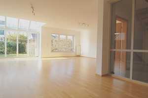 Exklusives Townhouse mit Klimaanlage in sehr guter Lage Nähe internationaler Schule – Düsseldorf – Vorschaubild 4