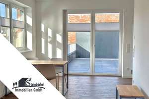 Neuwertiges 2-Zimmer-Penthouse! Stilvoll möbliert mit großzügiger Dachterrasse!
