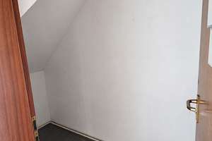 Bezugsfreie 2-Zimmer-Dachgeschosswohnung mit Charme und Gestaltungspotenzial – Waldstr. 30, 13403 Reinickendorf (Ortsteil), Berlin – Vorschaubild 10