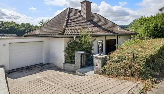 Bild von Sofort verfügbares Einfamilienhaus in idyllischer Lage von Villmar-Aumenau 