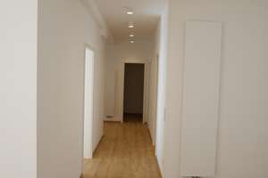 Stilvoll modernisierte Loft-Wohnung in Fürth Mitte – Rudolf-Breitscheid-Straße 3, 90762 Altstadt, Innenstadt, Fürth – Vorschaubild 4