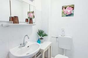 21668 HomeCompany Dresden Möbliert/Furnished  3-Zimmer Apartment / Haus mit Gartennutzung in Dres... – Die vollständige Adresse der Immobilie erhältst du vom Anbieter., 1326 Bühlau/Weißer Hirsch, Dresden – Vorschaubild 42