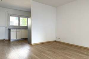 Erlangen von seiner schönsten Seite – modernes Wohnen mit ruhiger Loggia – Die vollständige Adresse der Immobilie erhältst du vom Anbieter., 91052 Stubenloh, Erlangen – Vorschaubild 5
