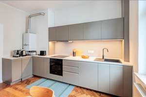 Möbliert: Großzügige Altbauwohnung mit viel Licht und klassischem Charme – Die vollständige Adresse der Immobilie erhältst du vom Anbieter., 80637 Dom Pedro, München – Vorschaubild 5