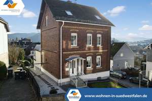 VR Immo: Charmantes Einfamilienhaus mit modernem Anbau aus dem Jahr 2000 – Die vollständige Adresse der Immobilie erhältst du vom Anbieter., 57080 Niederschelden, Siegen – Vorschaubild 1