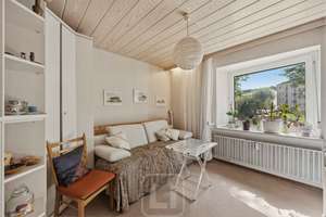 Lichtdurchflutete 3,5 Zimmer-Wohnung | 2 Balkone | Zentrumsnah und dennoch im Grünen – Die vollständige Adresse der Immobilie erhältst du vom Anbieter., 70499 Bergheim, Stuttgart – Vorschaubild 15